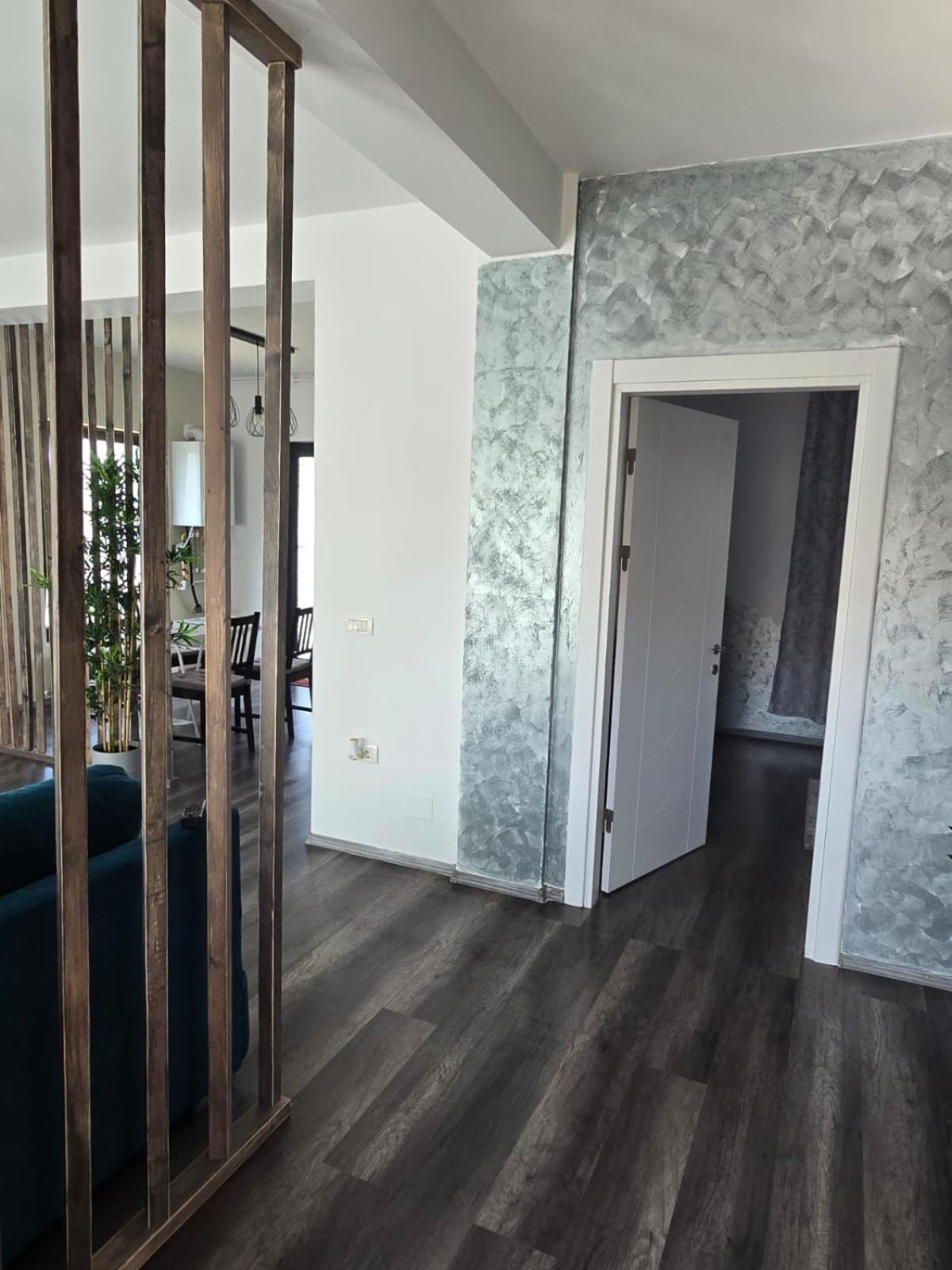 Da Residence โอโตเปนี ภายนอก รูปภาพ